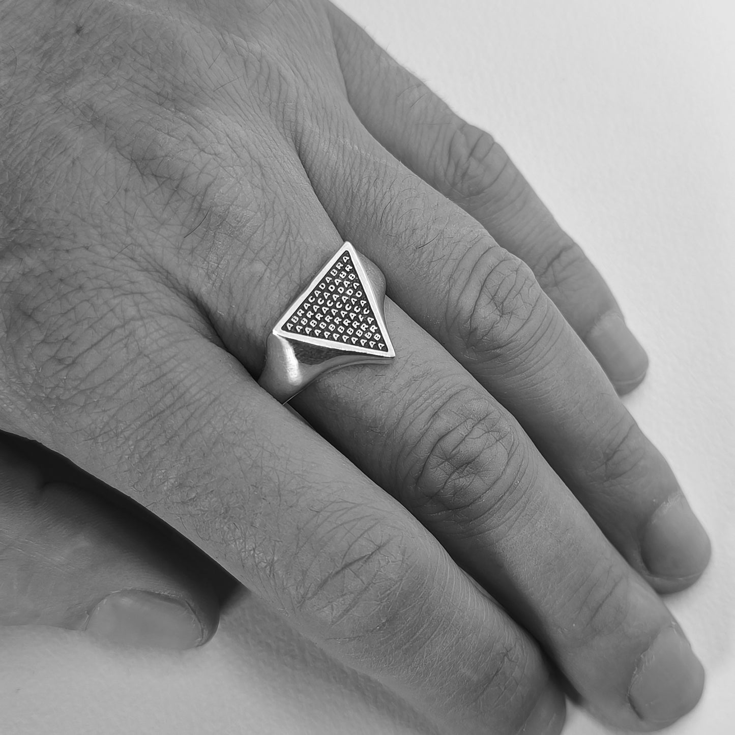 Abracadabra Magic Spell Sterling Silver Talisman Ring
◆ Abracadabra is a magic word, historically used as an incantation on amulets and common today in stage magic. Abracadabra is a word written on a board that Western European soldiers carry on their chests when going into battle, as a precaution against diseases and bullets.