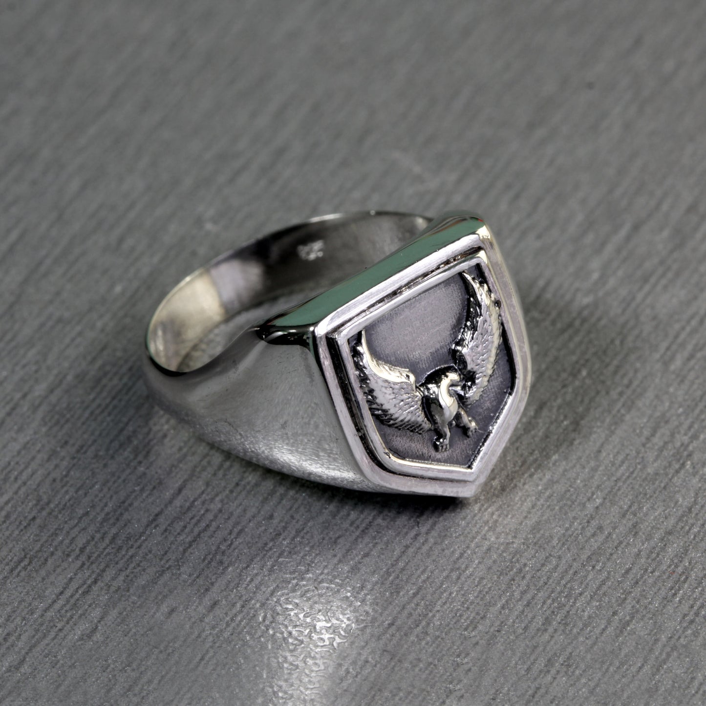 Anillo de plata 925 con símbolo de águila calva para hombre
