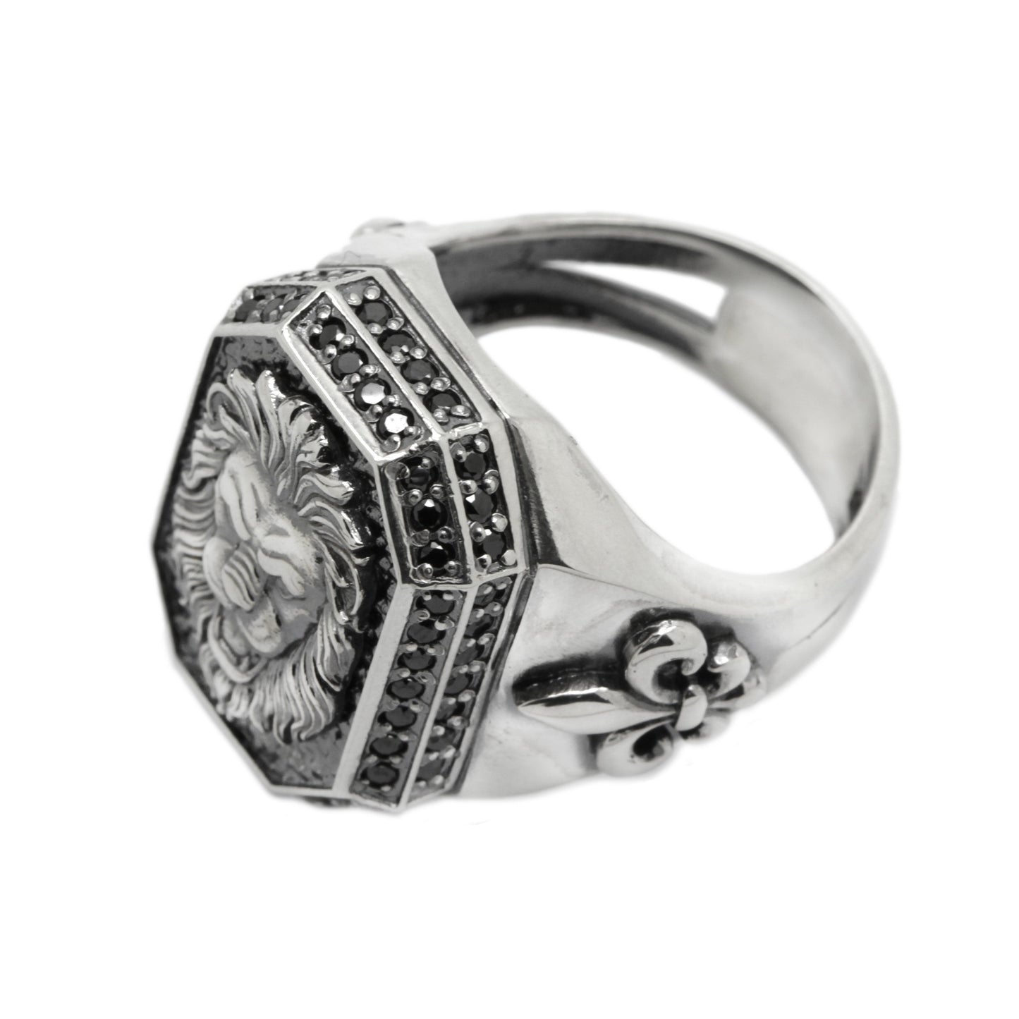 Anillo de plata para hombre con león gigante, lirio heráldico y circonitas negras