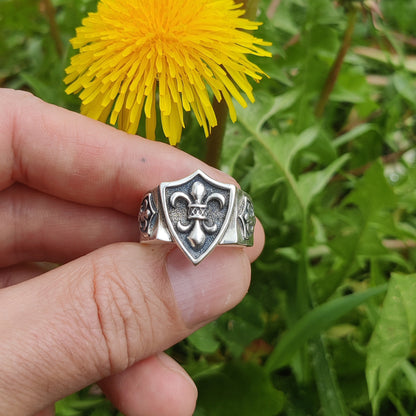 Heraldic Lily Fleur-de-lis Shield, Heavy Sterling Silver Signet Ring