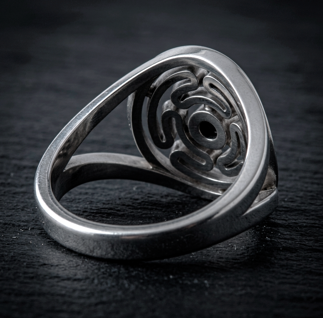 Hecate – Dark Goddess Occult Ring