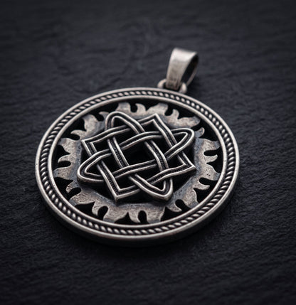 Star of Lada Pendant – Slavic Goddess Symbol in 925 Sterling Silver, Pagan Amulet Necklace