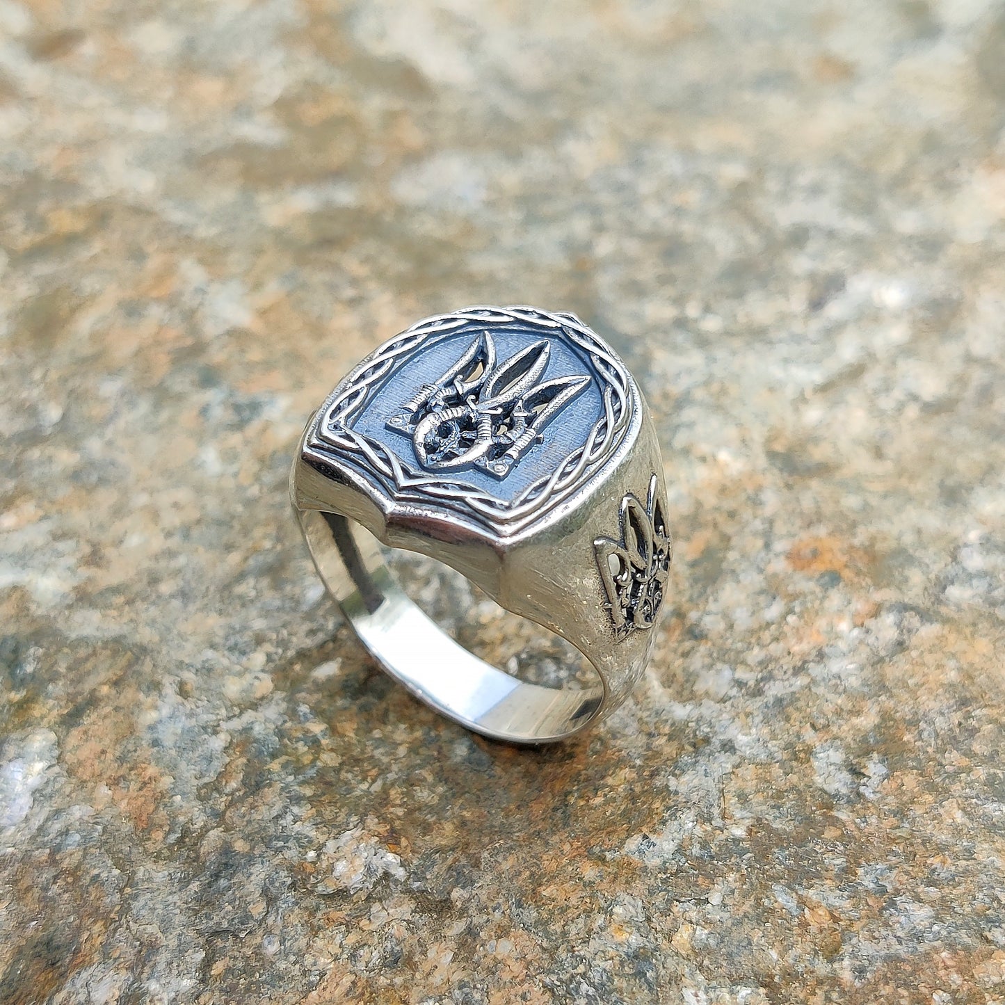 Ukrainian Trident Tryzub Symbol Mens Sterling Ring Silver