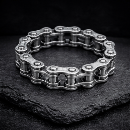 Biker band and motorcycle chain ring by indigo.jewelry, unique statement ring with industrial design and spinner band features, handcrafted for a heavy moto ring look.