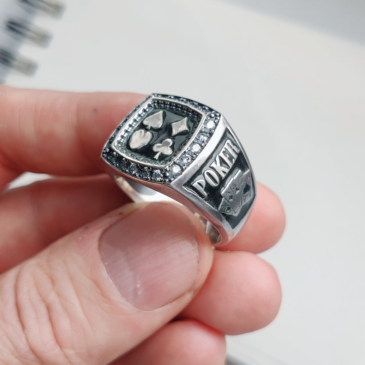 Men's Adjustable Poker Casino Ring – Carved Playing Card Design In Stainless Steel Silver Tone