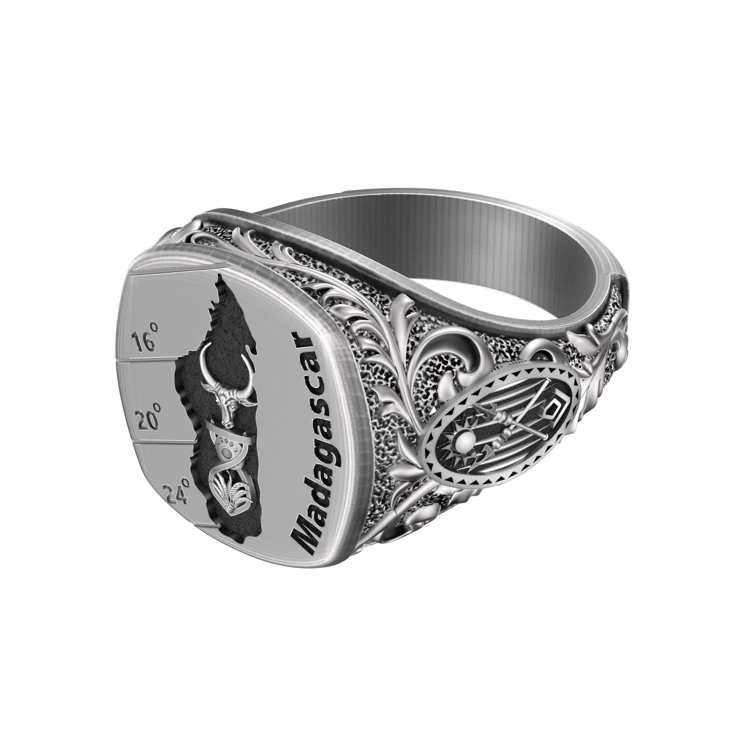 Madagascar silver signet ring with engraved island map, tribal symbols, zebu bull, palm and shield details. Handcrafted men’s jewelry in oxidized sterling silver 925, bold ethnic heritage design, unique symbolic statement ring, heavy masculine accessory, perfect gift for travelers, collectors, or lovers of African culture.