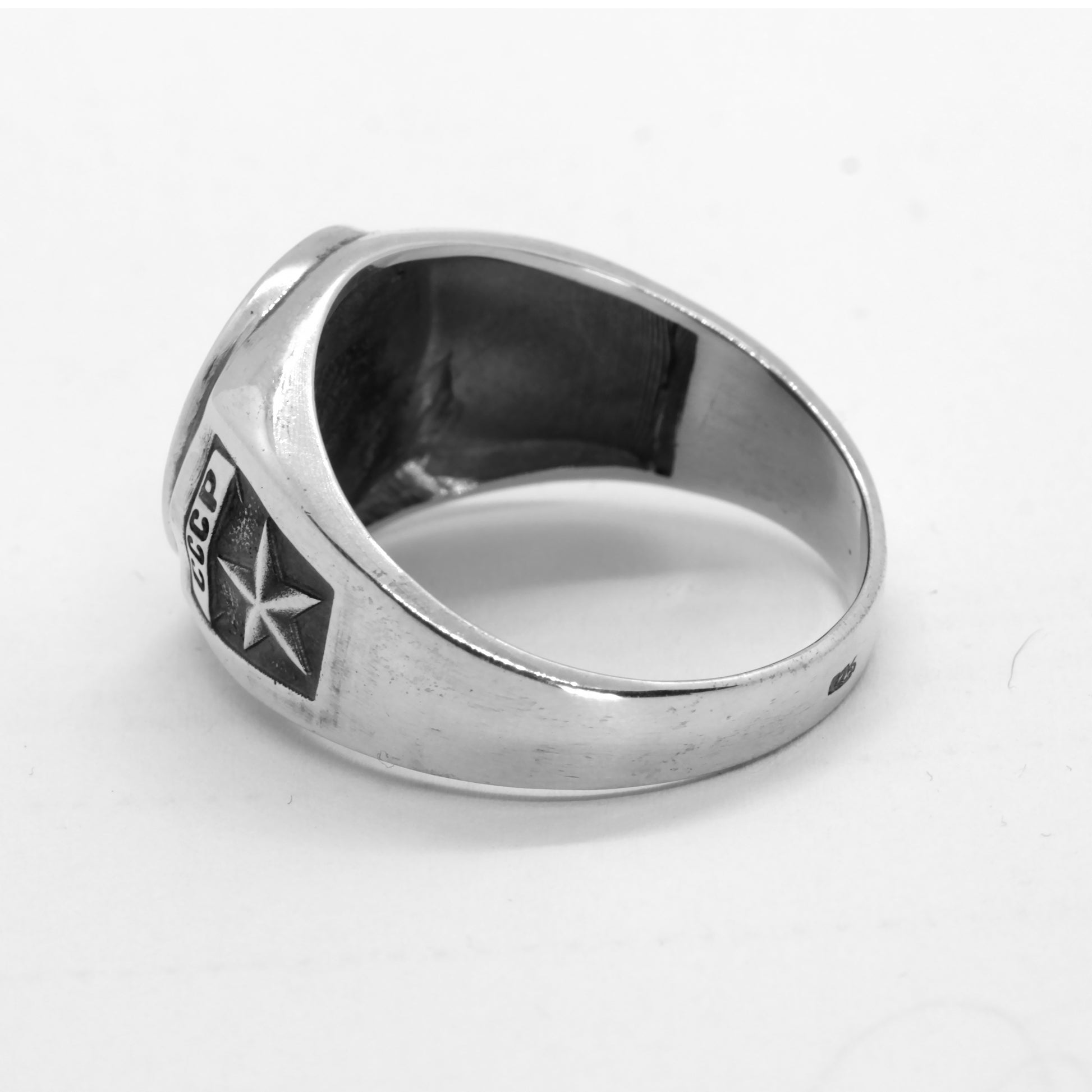 The State Emblem of the USSR, Emblem of the Soviet Union, Sterling Silver Ring. Coat of arms of the Soviet Union" Big sterling silver signet with round top. This design was fixed in the 1924 Soviet Constitution: "The State Emblem of the USSR is composed of a sickle and a hammer on a globe depicted in the rays of the sun and framed by ears of wheat, with the inscription "proletarians of the world, unite!".