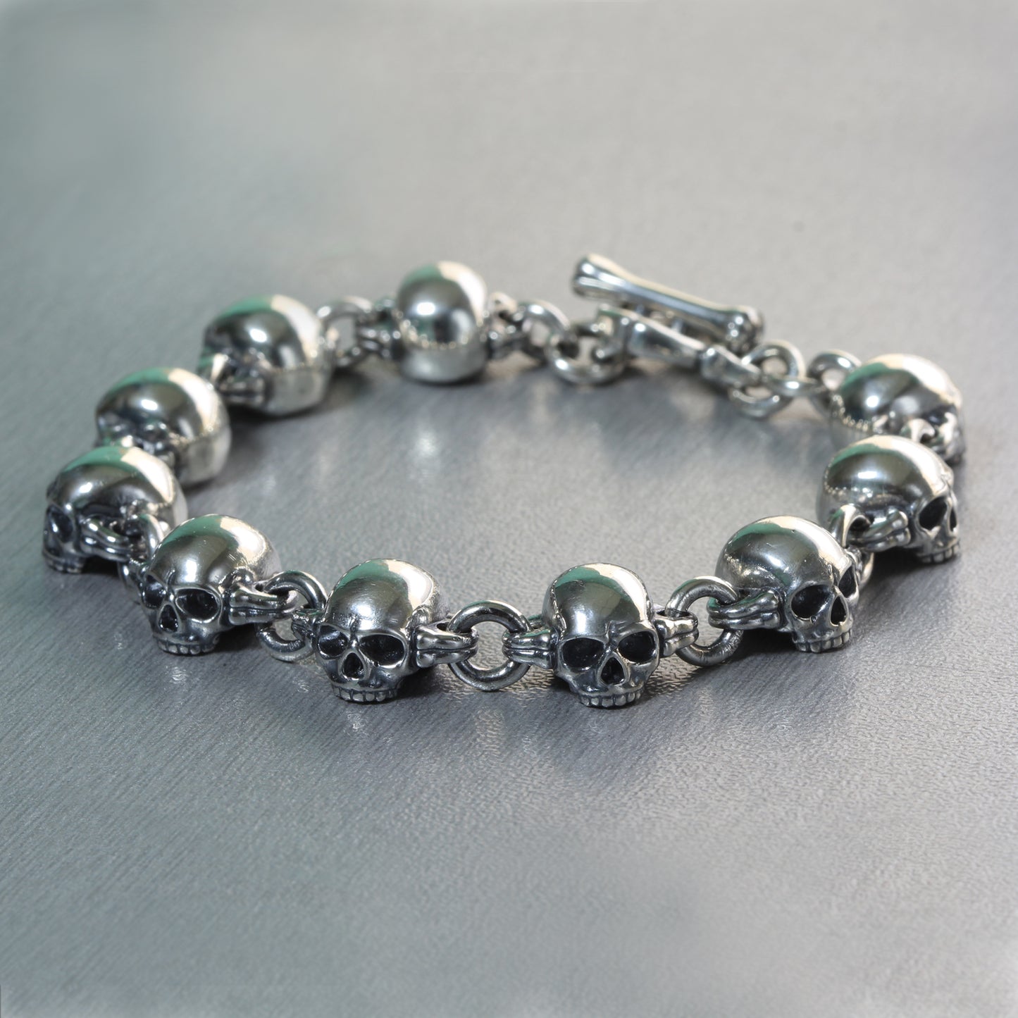 Skull and bones Unisex Bracelet Silver 925