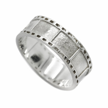 bright silver cameraman band ring