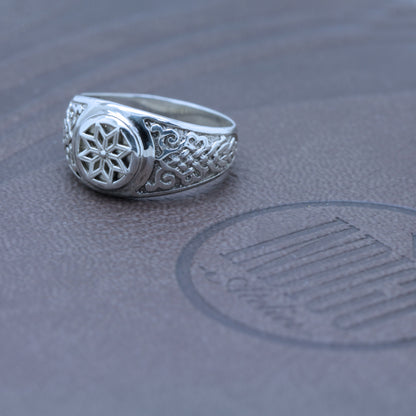 Alatyr rings in polished and oxidized sterling silver by INDIGO Jewelry Atelier
