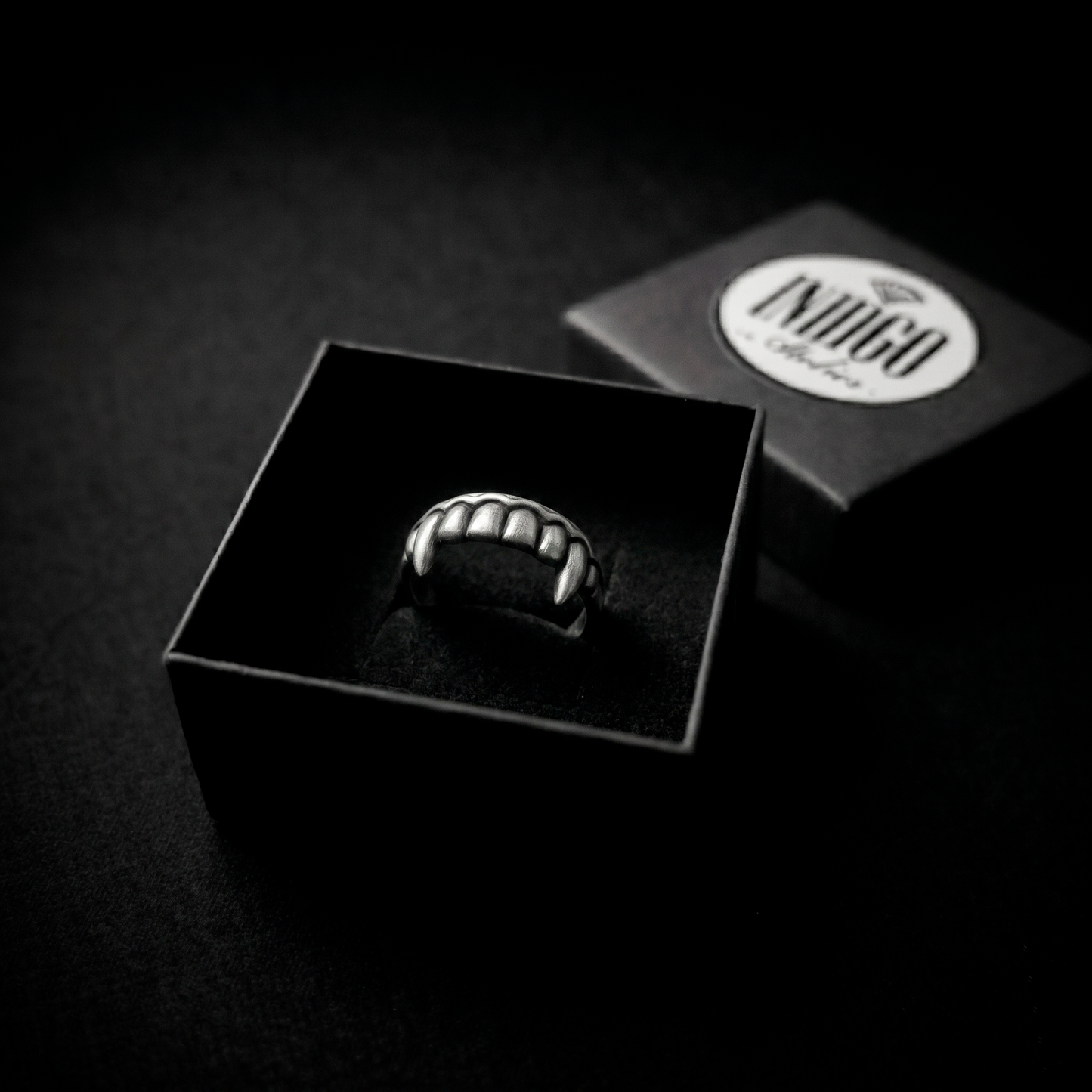 Vampire Fangs Ring gift packaging by INDIGO Jewelry Atelier