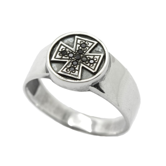 Rytířský kříž Malý kulatý top pánský stříbrný prsten s černými zirkony