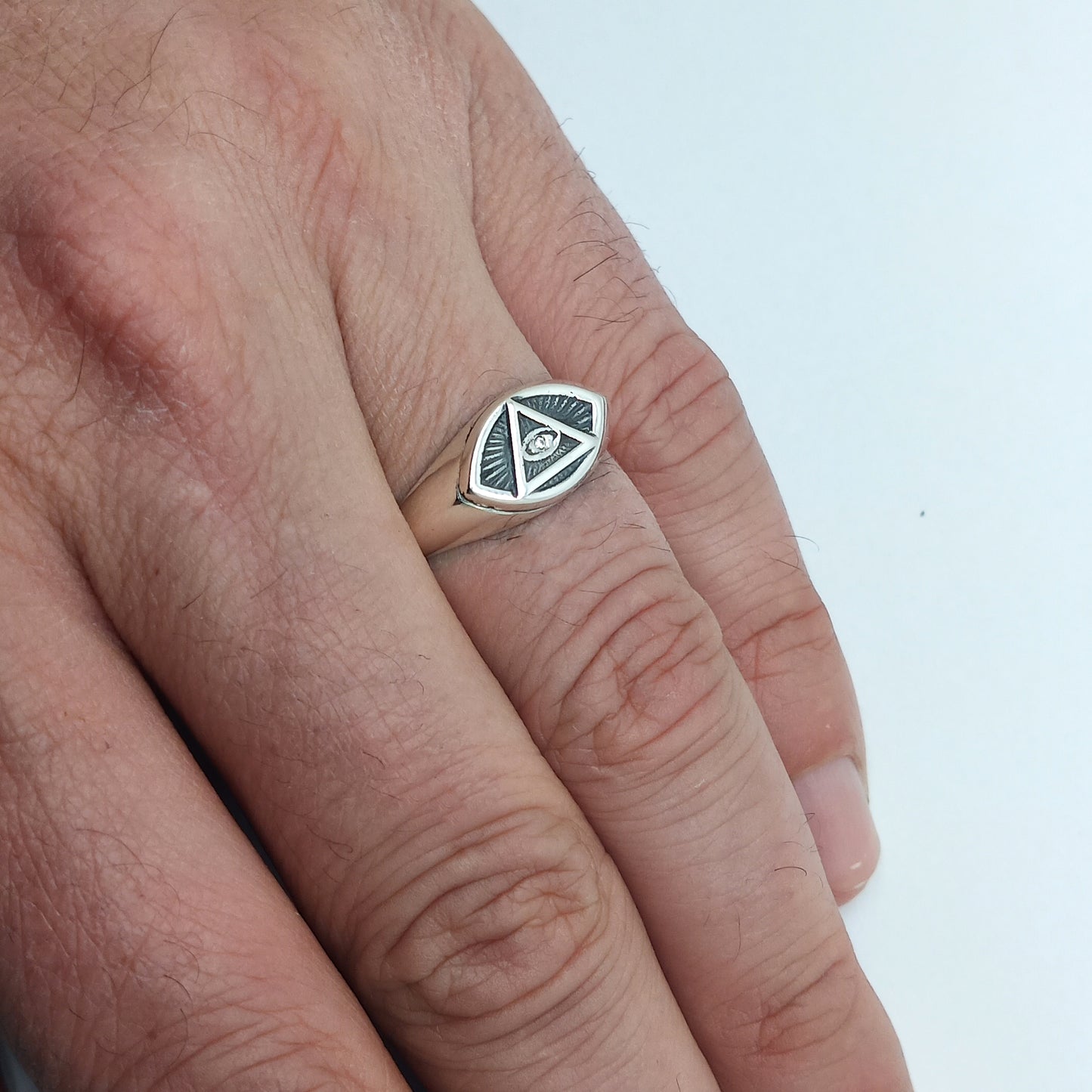 Radiant Delta Triangle All Seeing Eye Providence Masonic Freemasonry Light Weight Mens Ring Silver