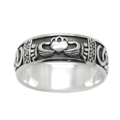 Eternity Love Claddagh Heart Band Engagement Unisex Ring