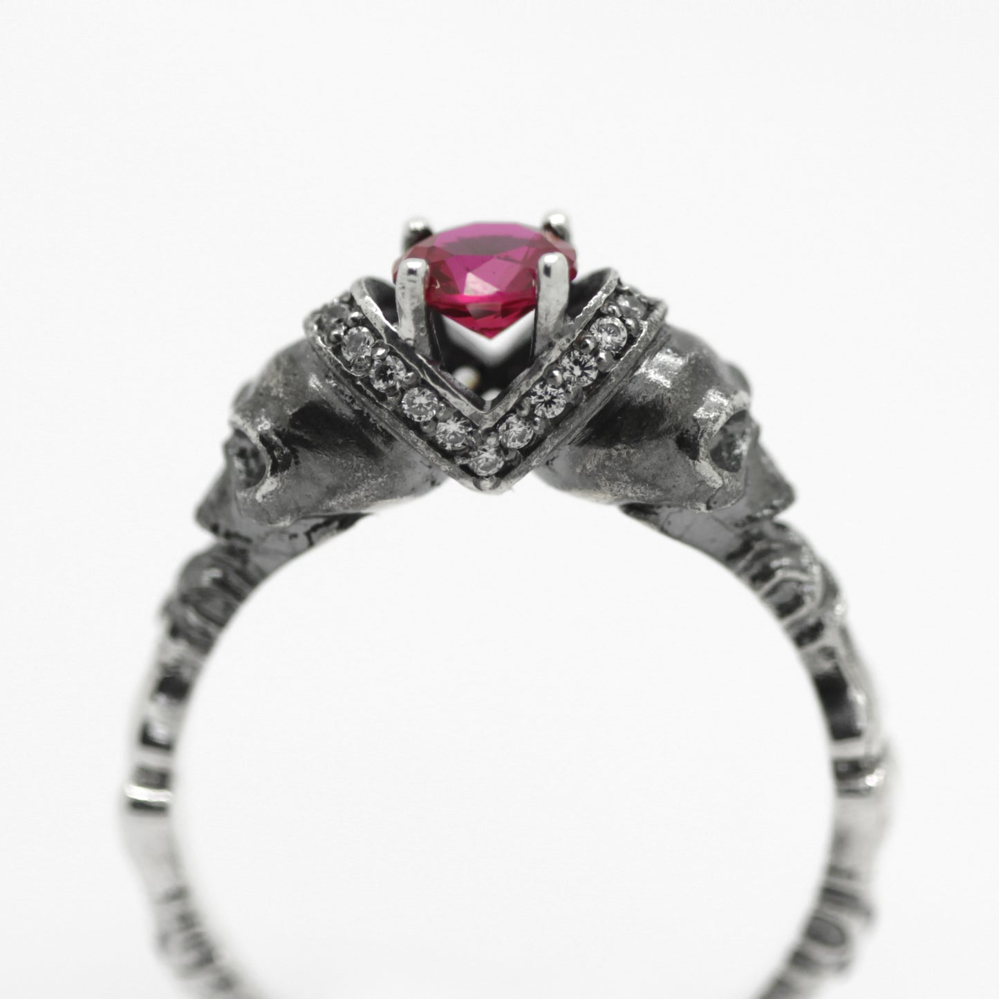 Black or Ruby Round Gem Sterling Silver Gothic Skull Engagement Ring, Skull Wedding ring, Skeleton Simple Ring
