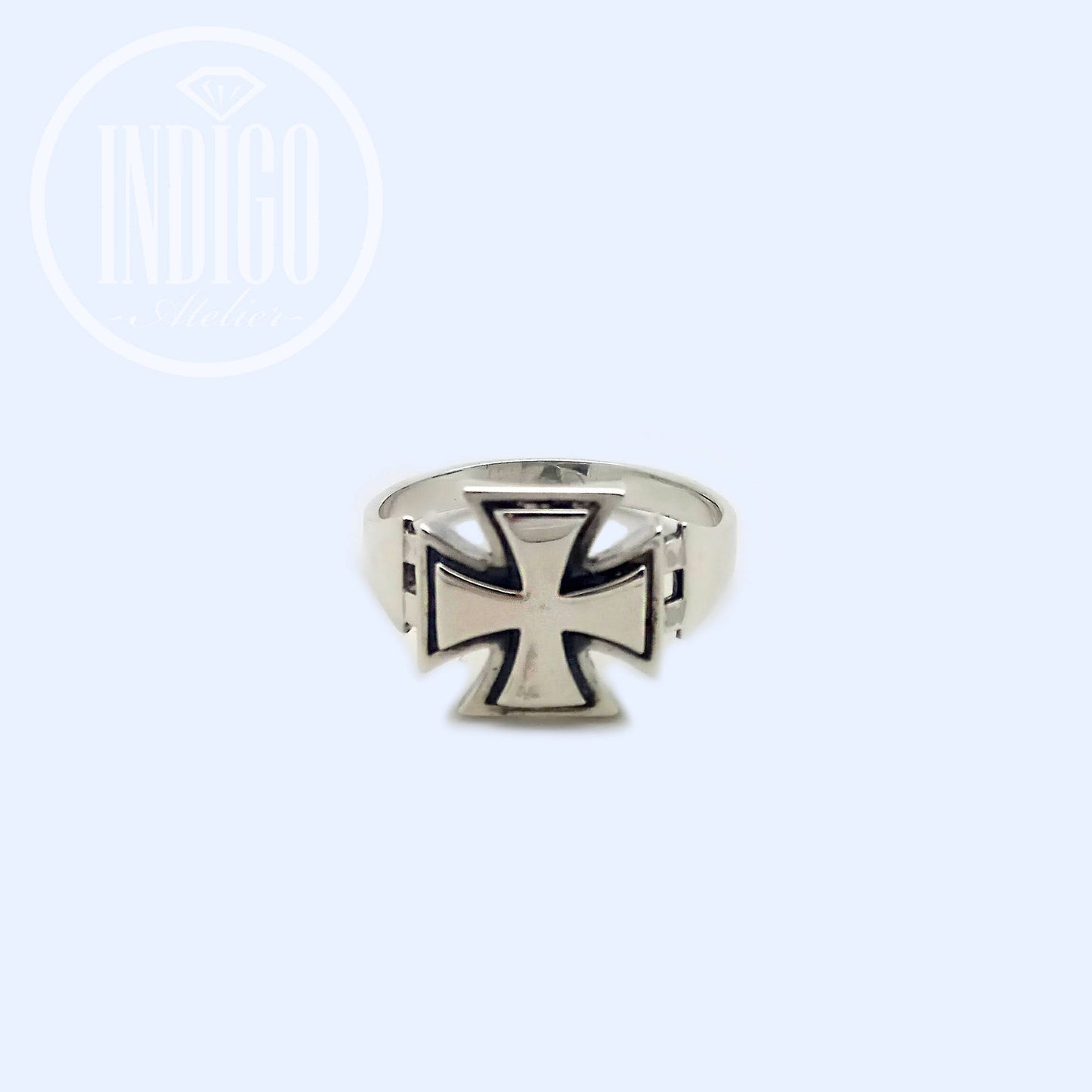 Knight's Cross Men's Ring Signet Sterling Silver 925