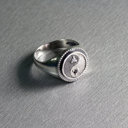 Symbol Yin Yang Unisex stříbrný prsten 925