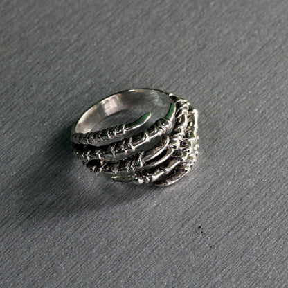 Сrow's Сlaw Women's Blackened Sterling Silver Ring