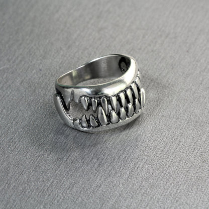 Beweglicher Kiefer Unisex Ring Silber 925