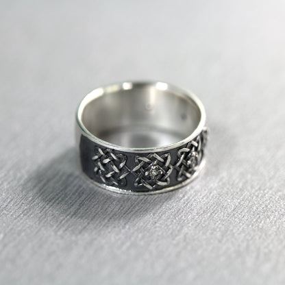 Lada Star Symbol Engagement Ring Silver 925