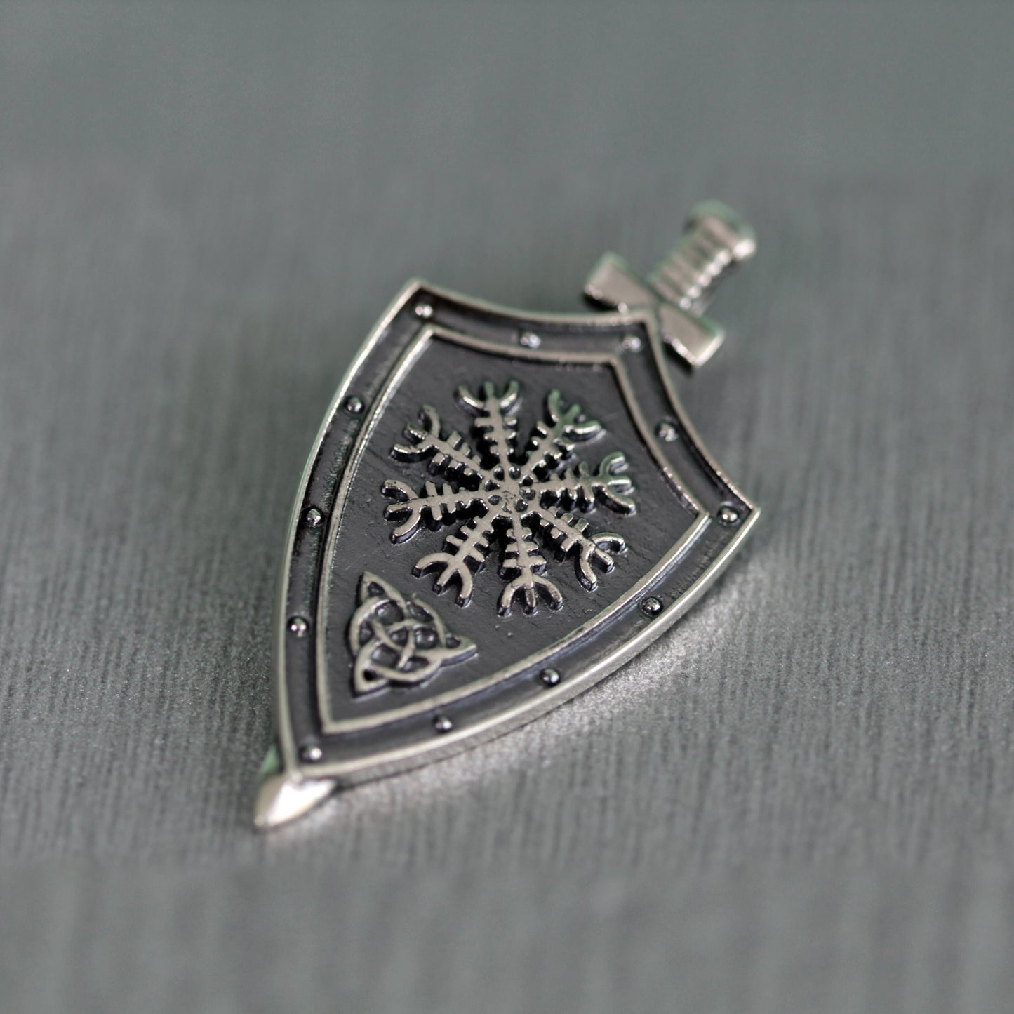 Shield Pin, Helm of Awe, Helm of Terror, Aegishjalmur, Aegishjelm, Sterling Silver 925