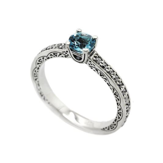 Perfect Woman Ring with Round Cut Topaz Silver 925
