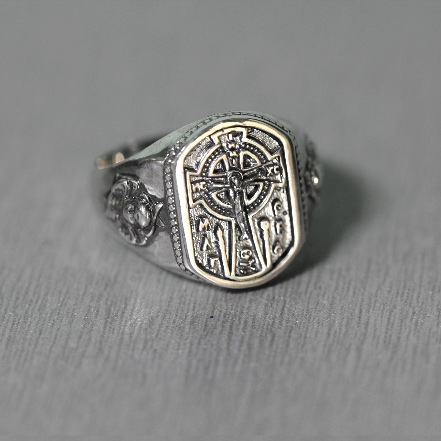 Jesus Christ Сrucifixion Celtic Style Cross Sterling Silver Signet Ring