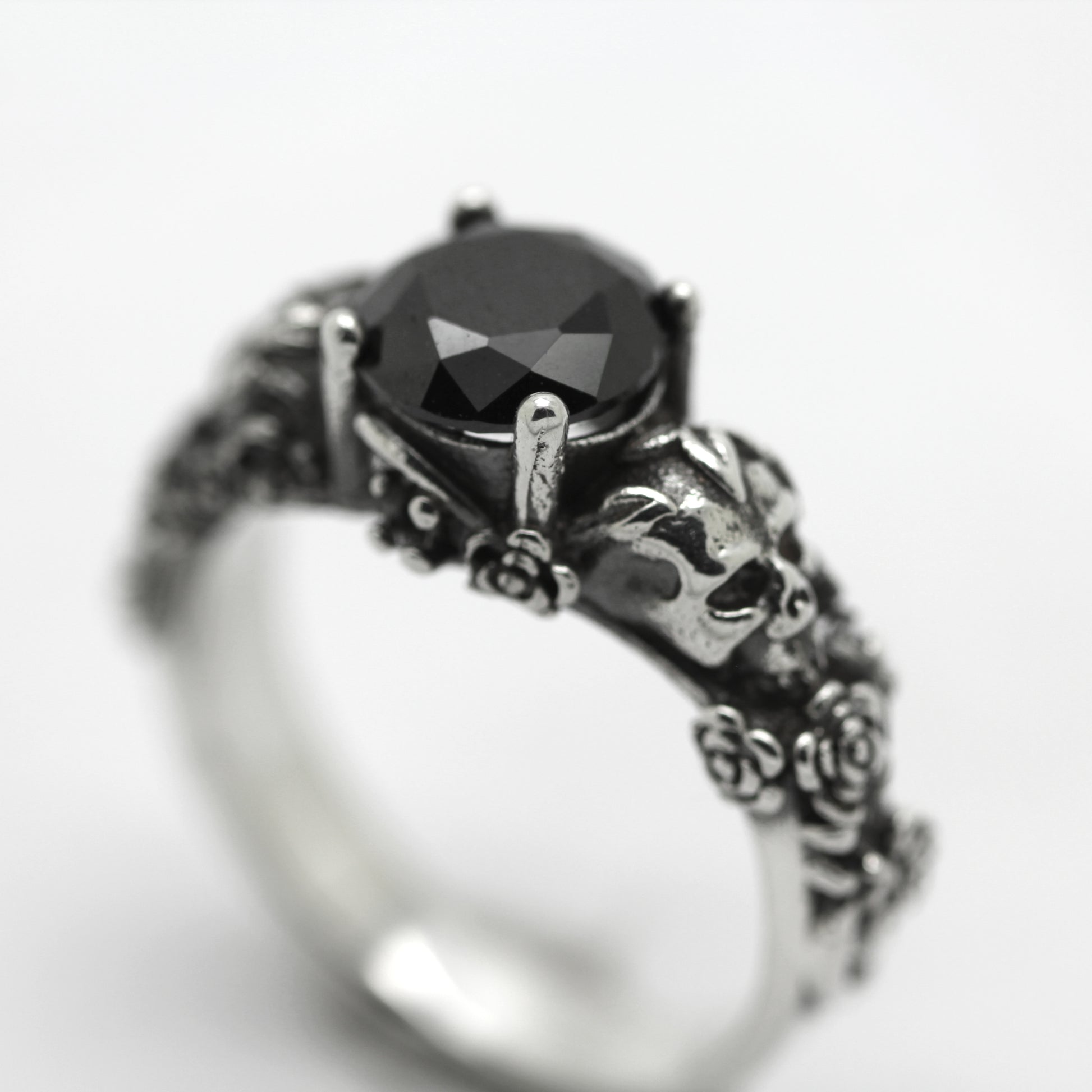 Gothic Skull and Roses, Black Round Gemstone, Skeleton Sterling Silver Ring, Love to Death