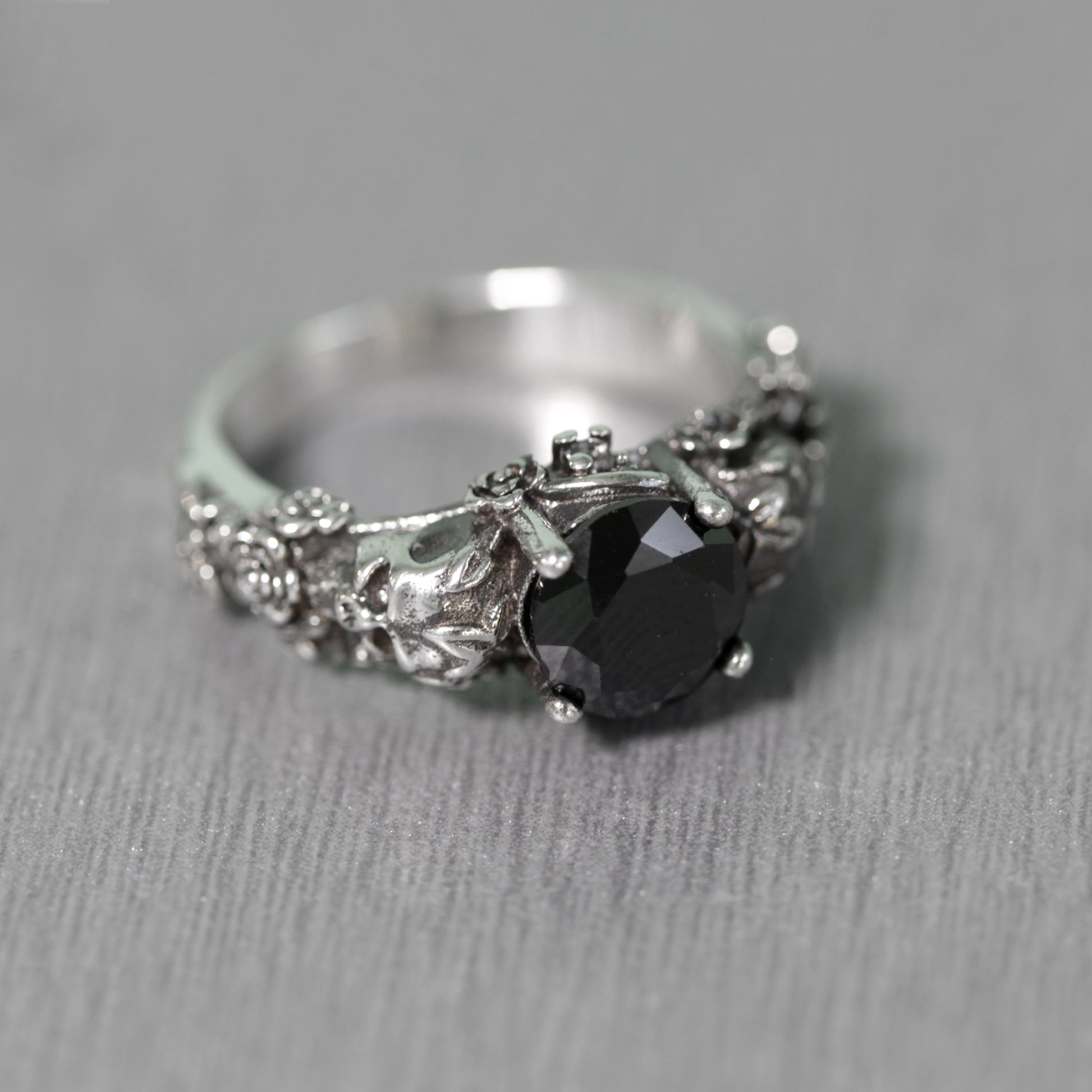 Gothic Skull and Roses, Black Round Gemstone, Skeleton Sterling Silver Ring, Love to Death